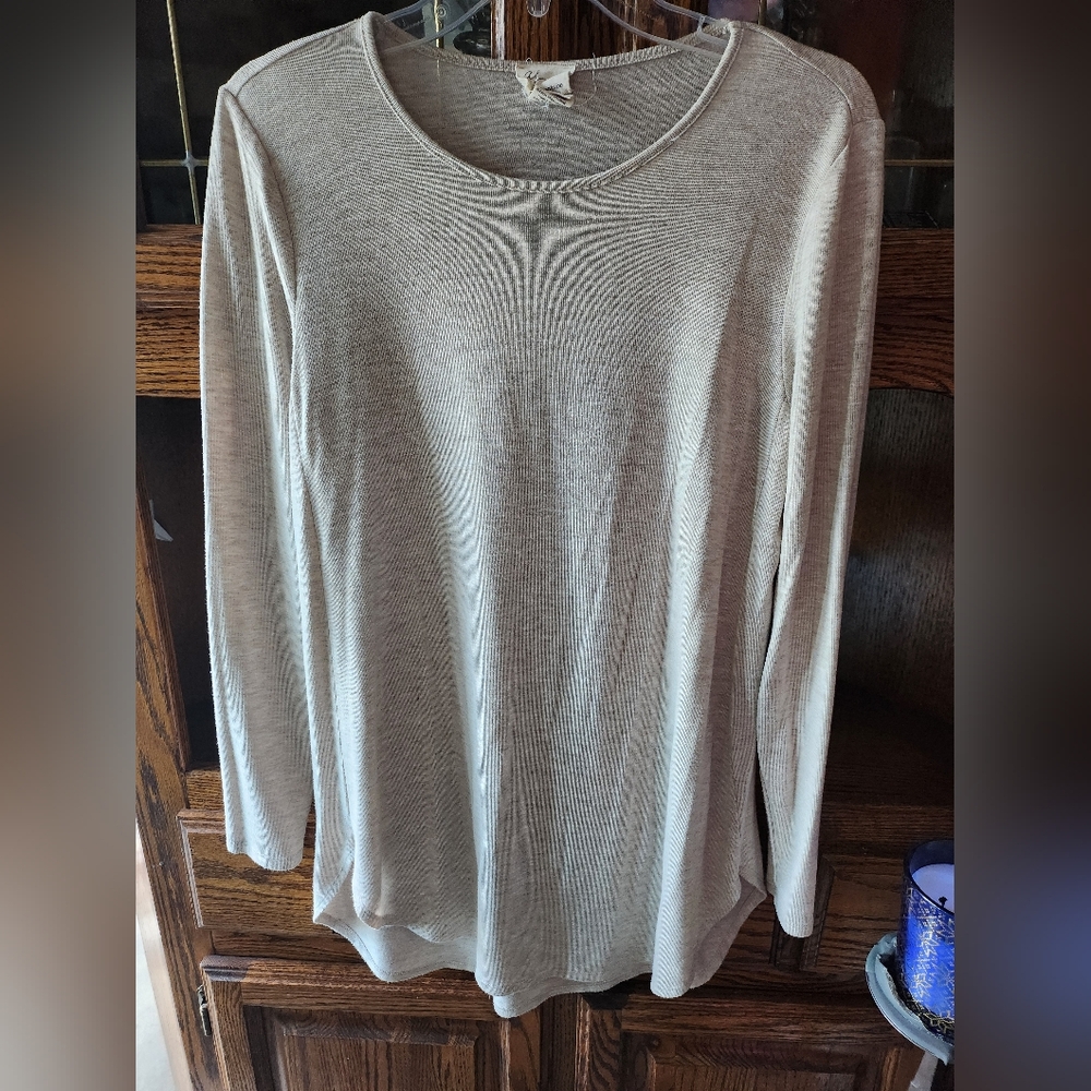 Andrea Jovine Cream Fitted Long Sleeve Tunic